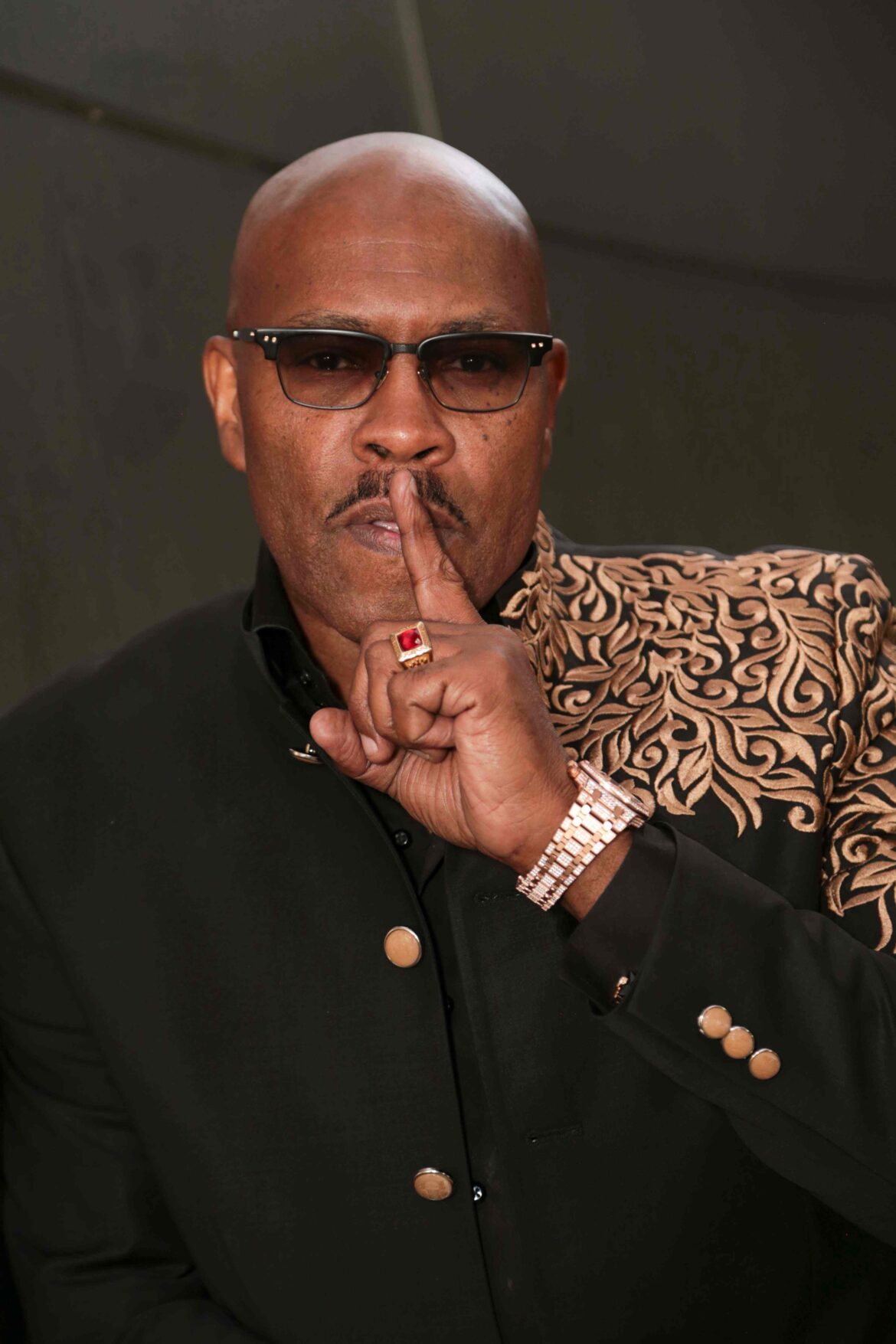 JerryBell – Photo by Simba_11zon Impacting lives globally through his unique style of music.